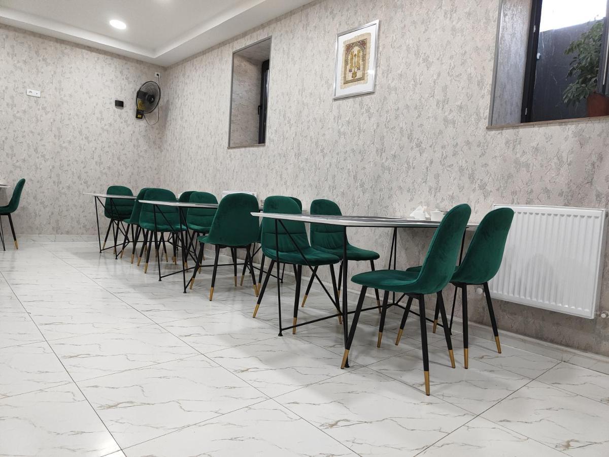 Hotel Sevinch タシュケント エクステリア 写真